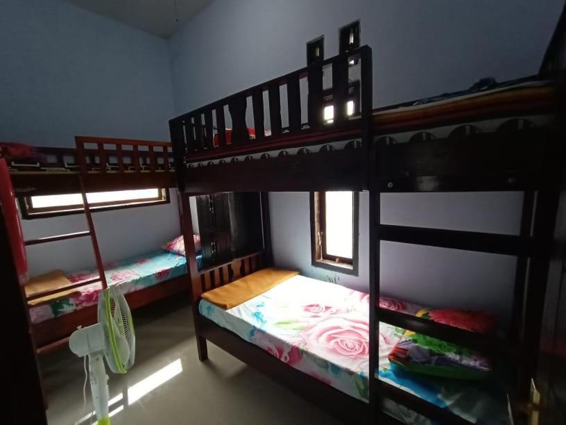 D'Corner Homestay Lumajang Chambre photo